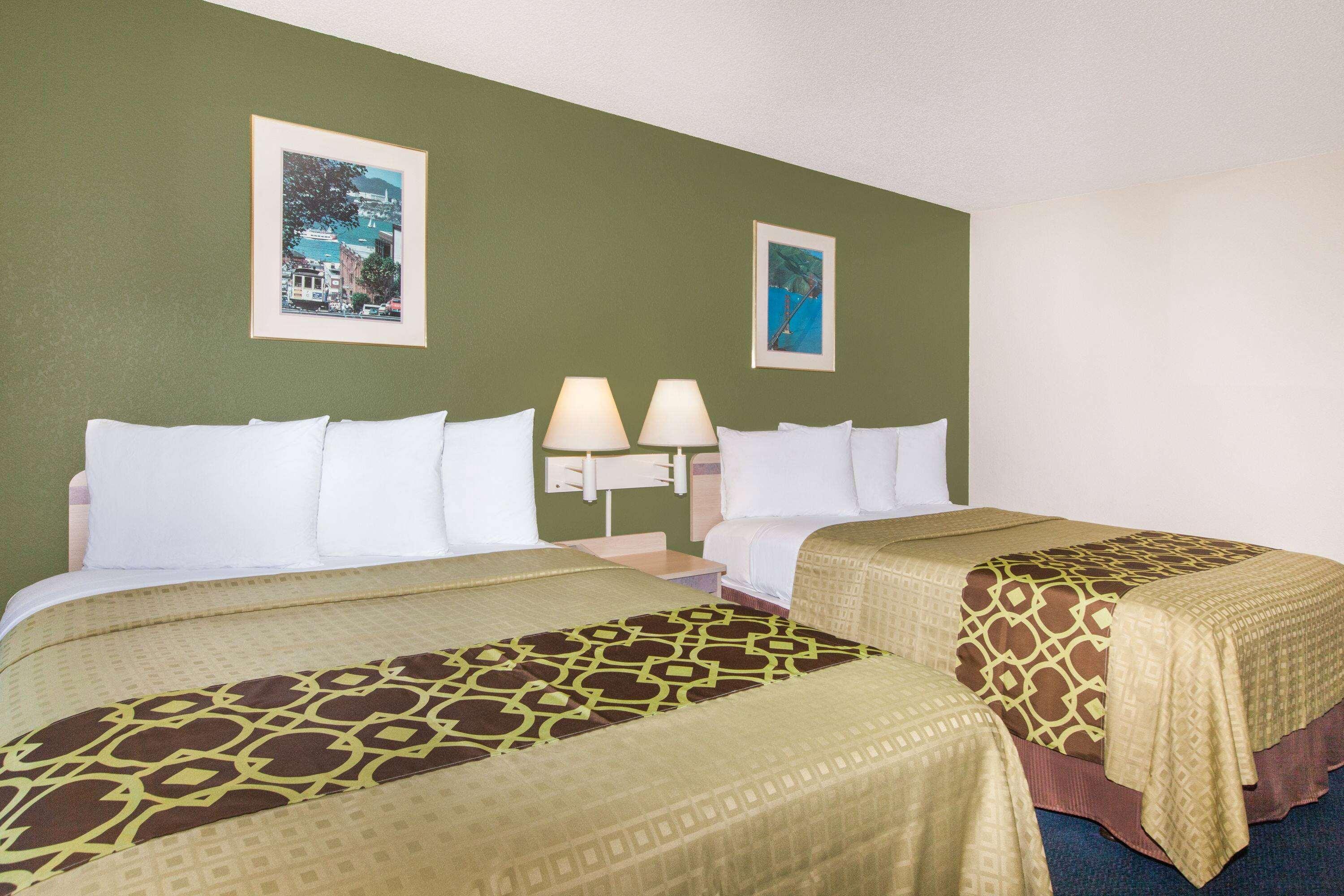 Travelodge By Wyndham Los Banos Ca Zewnętrze zdjęcie