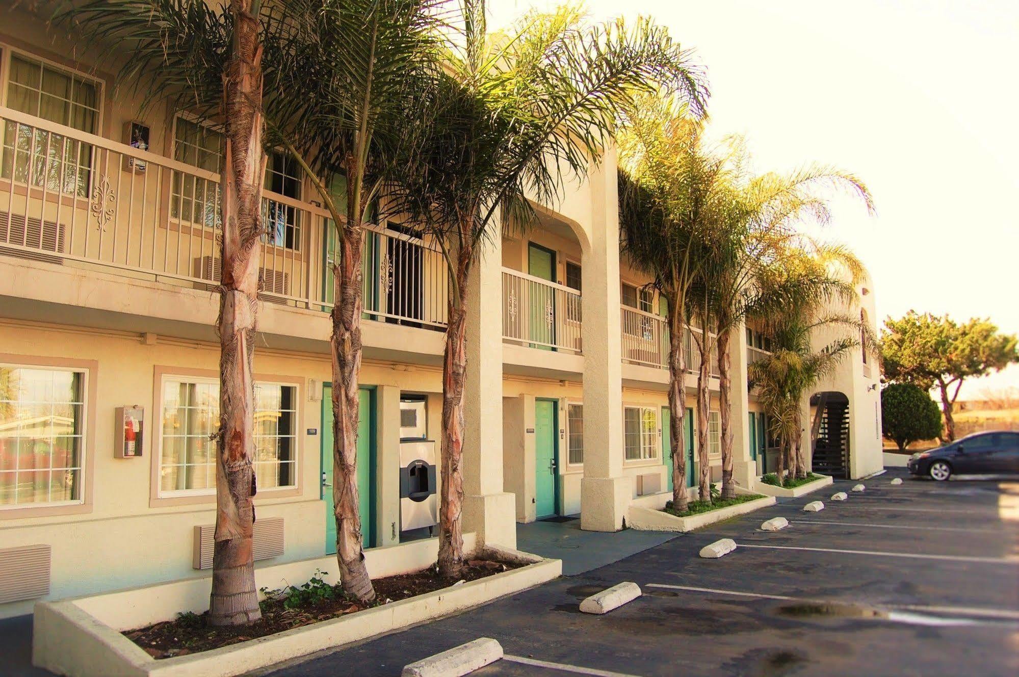 Travelodge By Wyndham Los Banos Ca Zewnętrze zdjęcie