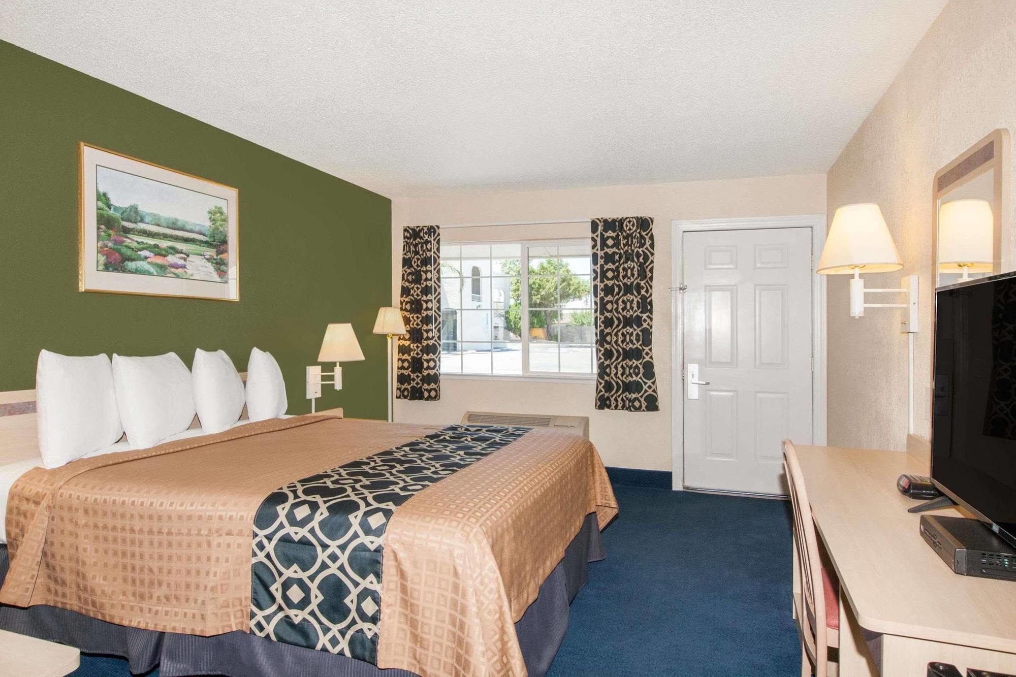 Travelodge By Wyndham Los Banos Ca Zewnętrze zdjęcie