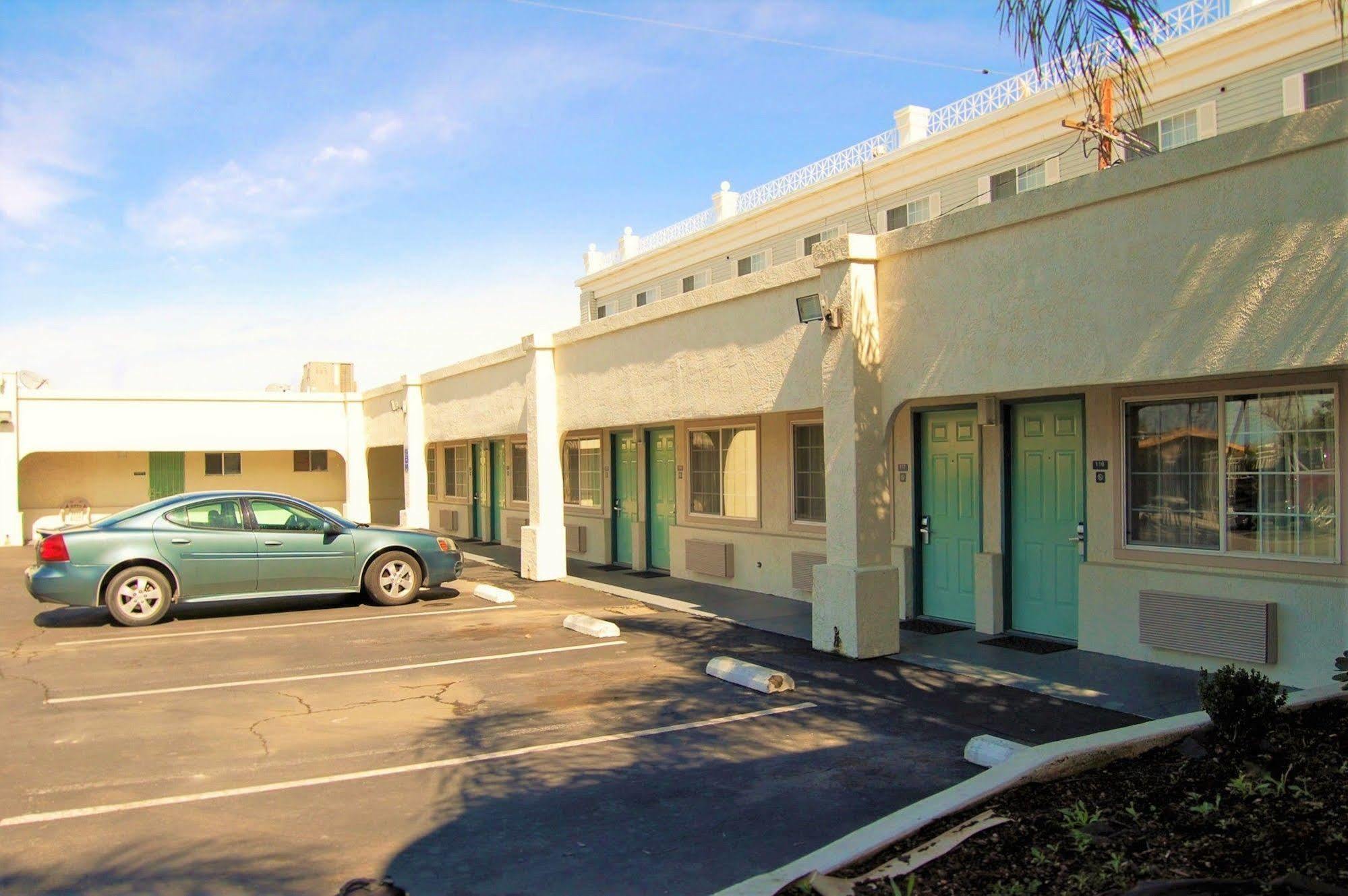 Travelodge By Wyndham Los Banos Ca Zewnętrze zdjęcie